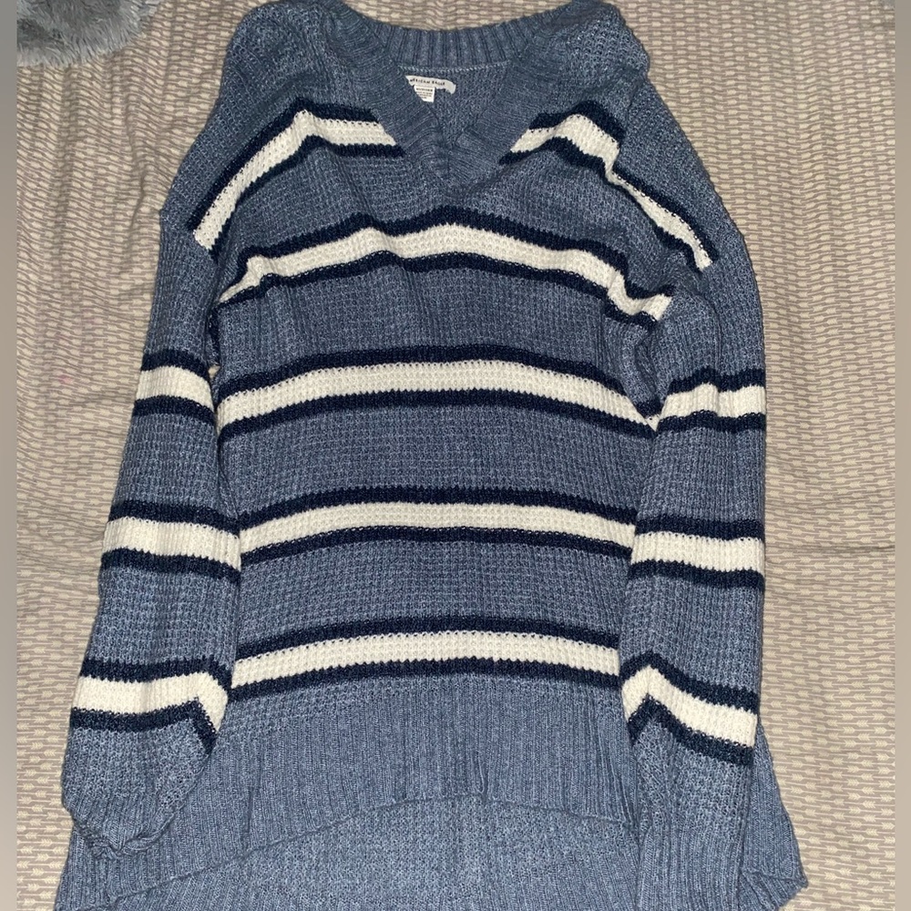 American Eagle size extra small sweater